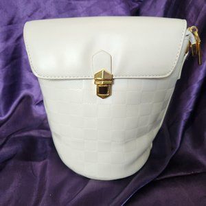 Off-white Checkerboard Bucket Bag